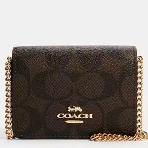Coach Mini Wallet On A Chain In Signature nwt in packaging